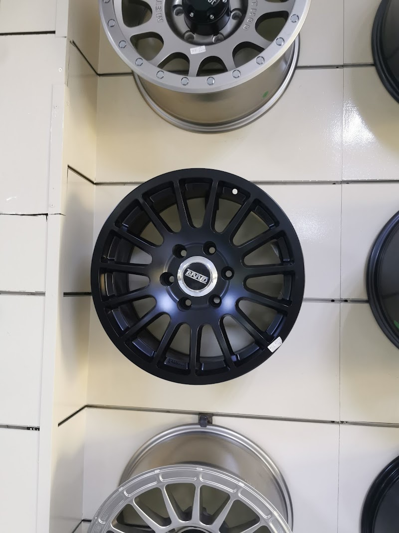 Dar Al Nahda Auto Tyres & Accessories Trdg LLC — Tyres Rims Wheels in Sharjah, Al Nahdah - Image 2