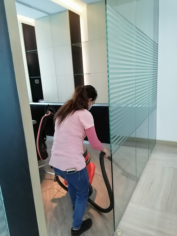 Helen Maid Cleaning Services Sharjah — Personal Services in Sharjah, Al Khan - Image 2