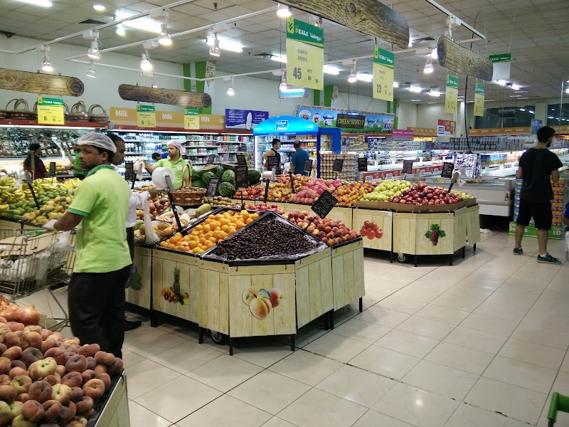 Sharjah coop Al Khan — Kids & Babies in Sharjah, Al Khan - Image 3