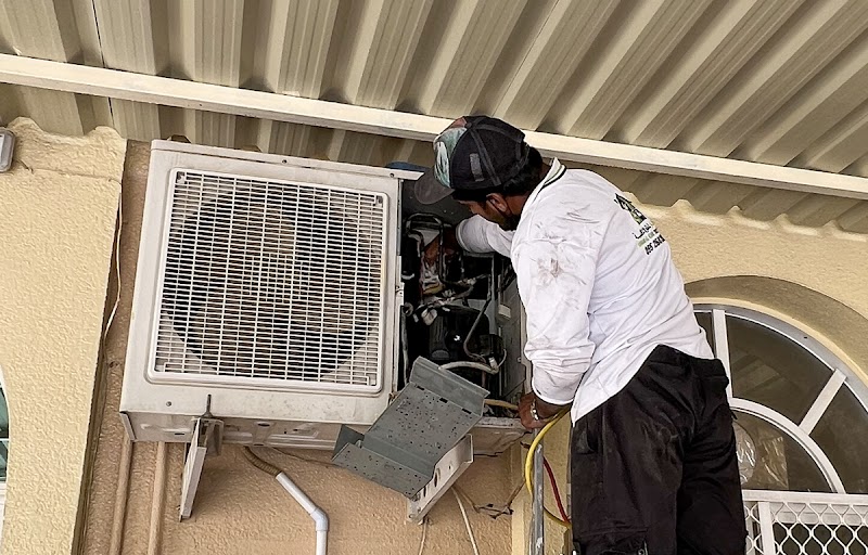 Gharb Al Khan Technical Contracting — Water Tanks Heaters in Sharjah , Al Khan - Image 2