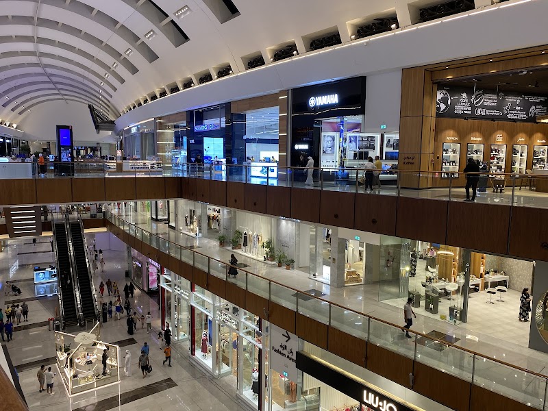 Sharaf DG Dubai Mall — Laptops Desktops Accessories in Dubai, Downtown - Image 2