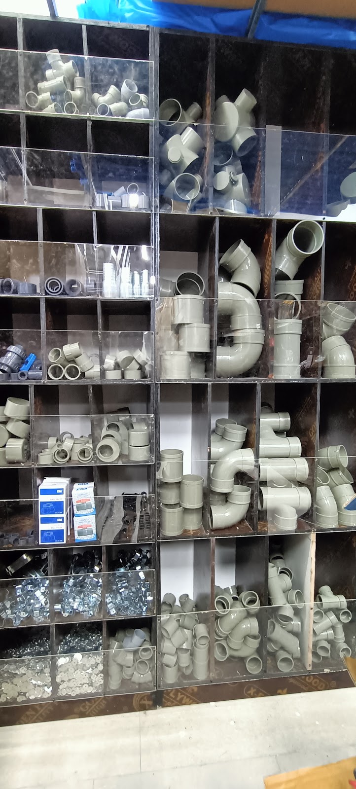 Hardware shop- SHAMS AL HUDA BUILDING MATERIALS — Lighting Fixtures in Sharjah, Al Nahda - Image 2