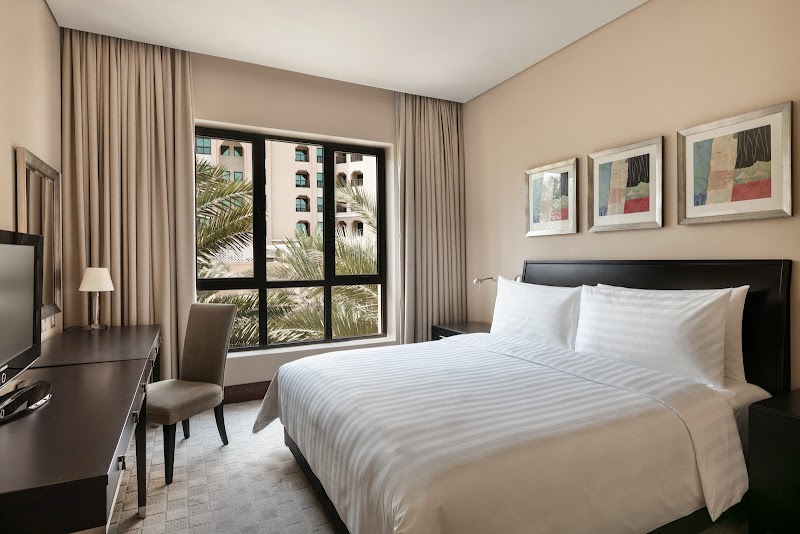 Shangri-La Hotel Apartments Qaryat Al Beri — Property for Rent in Abu Dhabi - Image 2