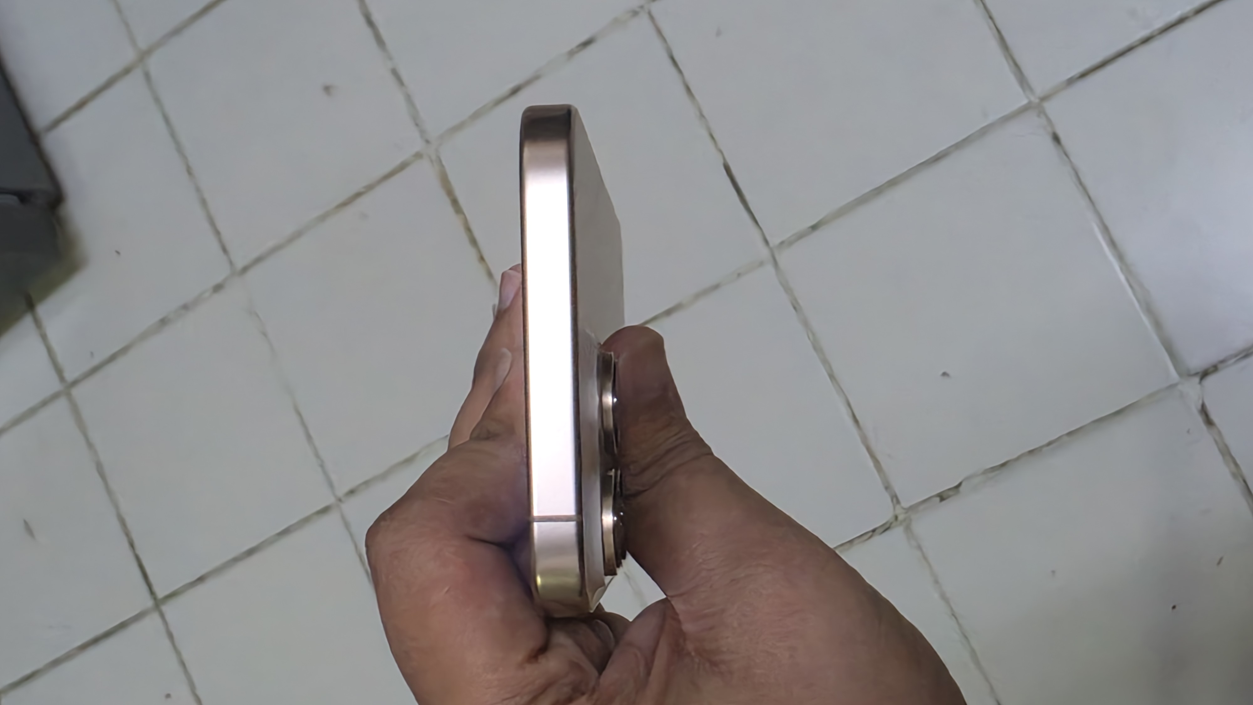 iPhone 16 pro max 256 Gb Desert Titanium - Image 4