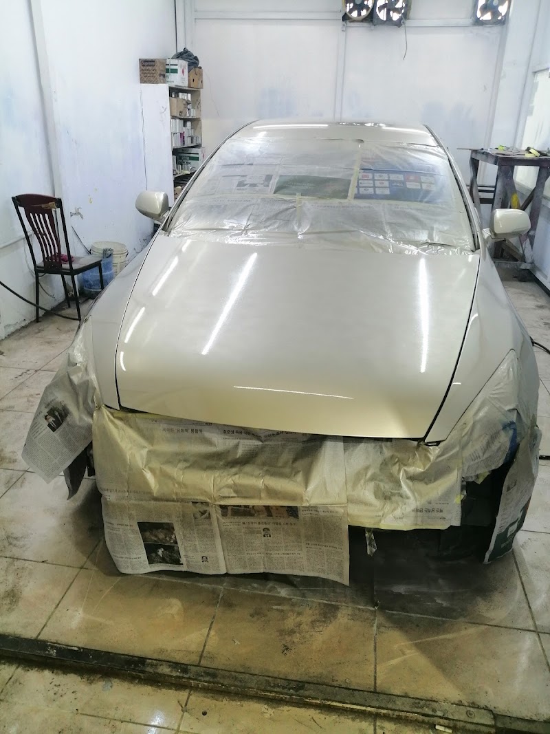 Sas Garage — Car Repair Services in Al Raas - Image 5