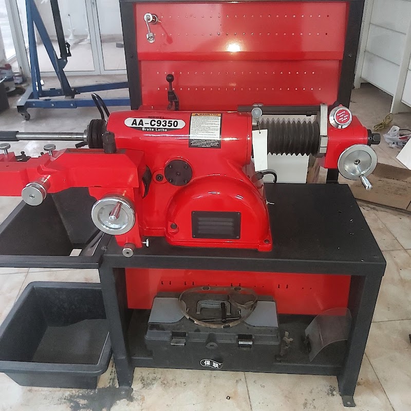 مركز OCCR لخدمات المركبات — Car Repair Services in Al Humrah - Image 3