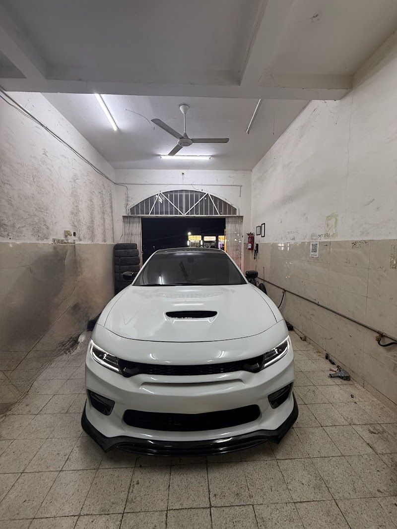 Tiers sales and repair تصليح وبيع ال إطارات — Tyre Repair Services in Al Humrah - Image 4