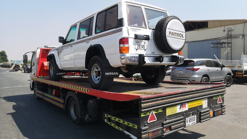 Recovery services umm all quain — Car Recovery Services in Al Nuaimiya