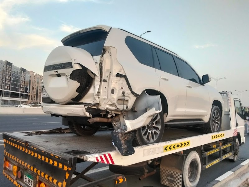 Ajman car towing service — Car Recovery Services in Al Nuaimiya - Image 5