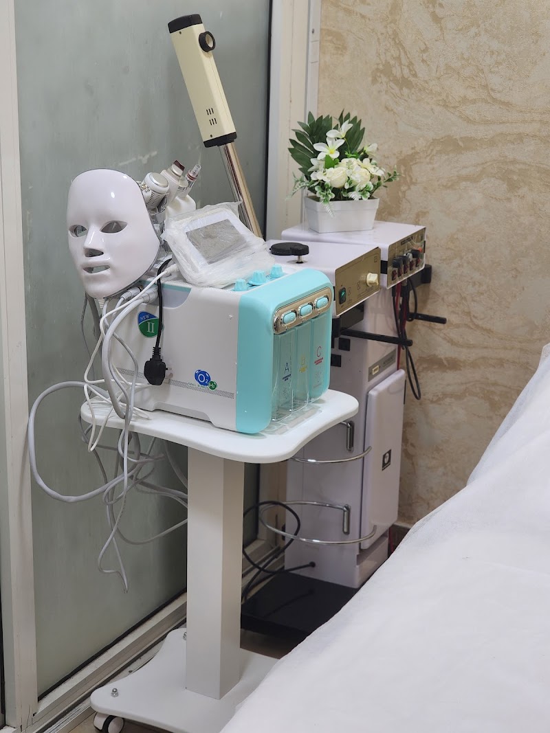 HAYAT BEAUTY SALON صالون حياة للتجميل — Salon for men and Women in Al ain - Image 4