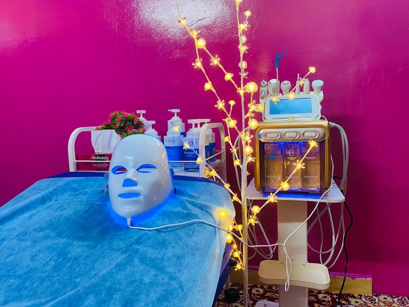 Rokas ladies beauty salon Home service Al Ain — Salon for men and Women in Al ain