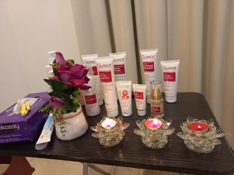 Rokas ladies beauty salon Home service Al Ain — Salon for men and Women in Al ain - Image 5