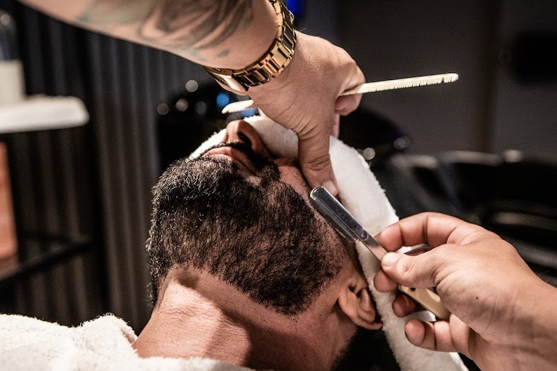 Hello Hair Men Salon — Salon for men and Women in Al ain - Image 4