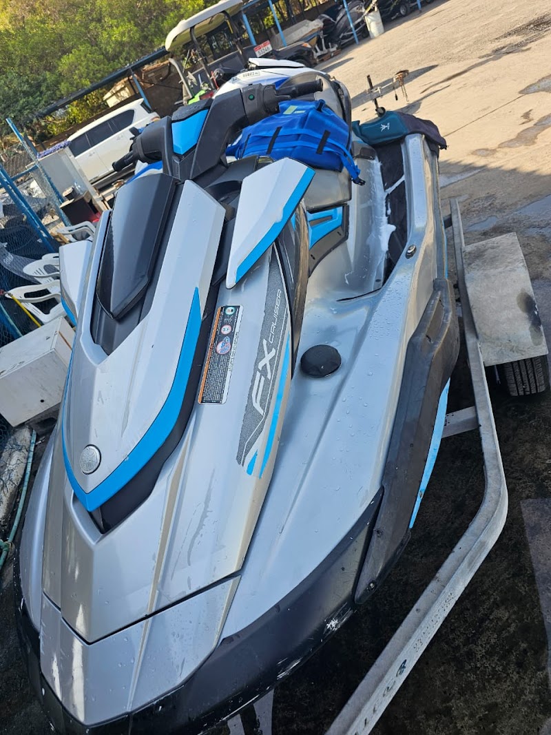 Abu Dhabi Jet ski rental - Capitalgate - Al Bateen — Property for Rent in al bateen - Image 2