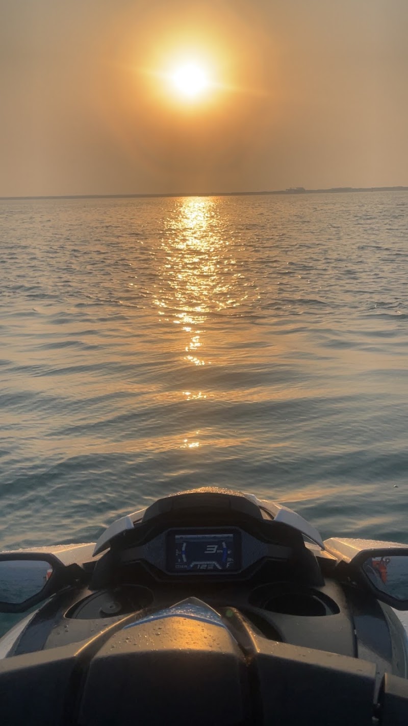 Abu Dhabi Jet ski rental - Capitalgate - Al Bateen — Property for Rent in al bateen - Image 3