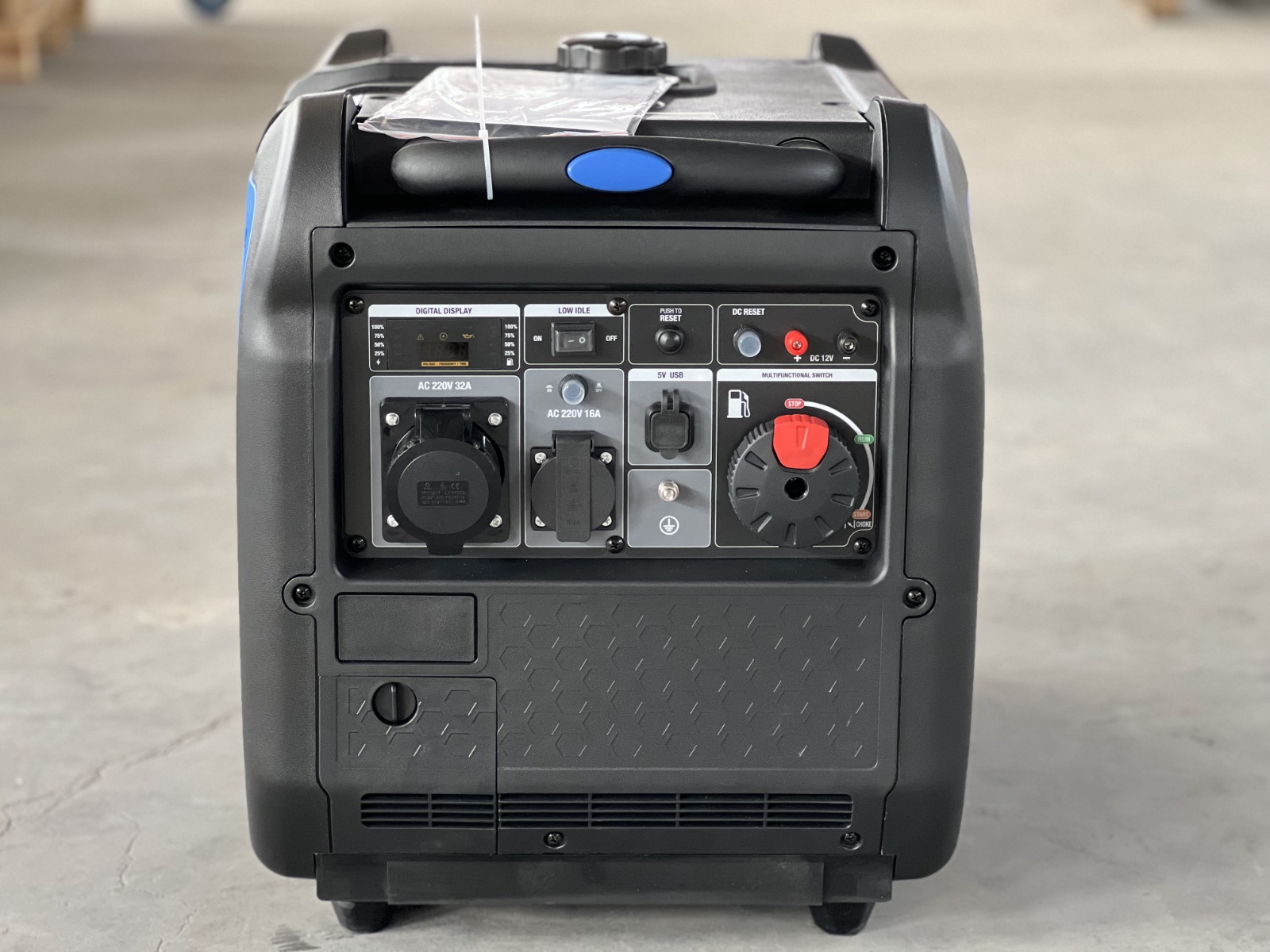 Gasoline Inverter Digital Generator 5kW Portable Silent GX390 Engine Model 6500 3-Year Warranty