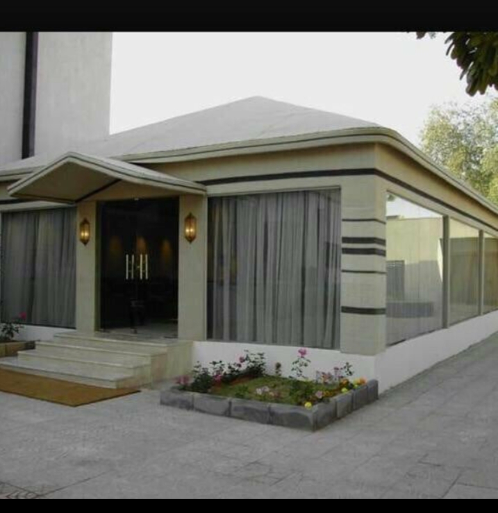 Resort Majlis Tents Suppliers  - Image 10