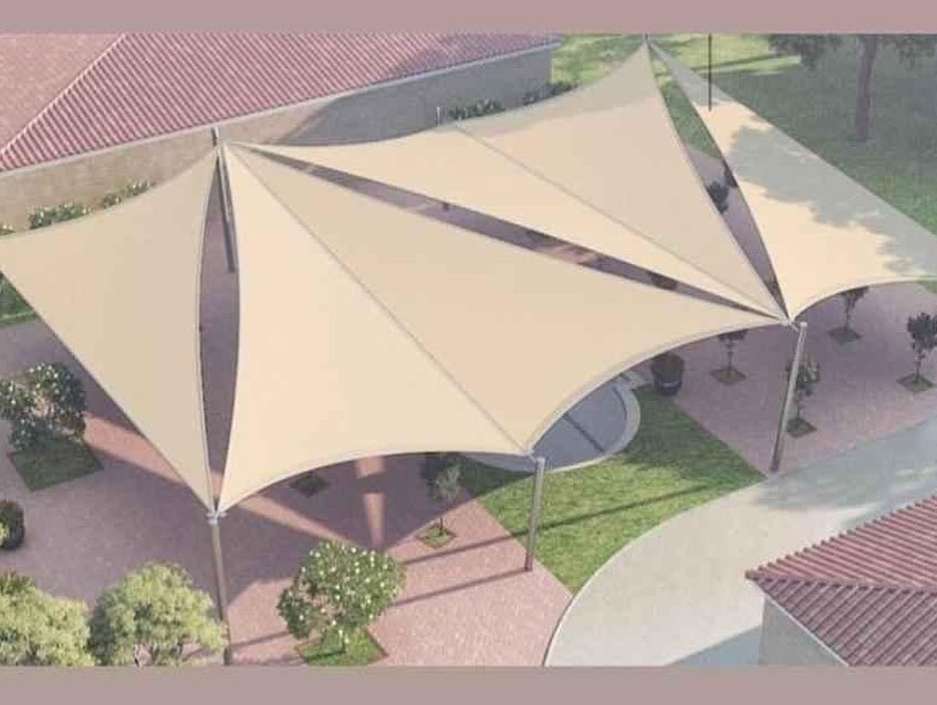 Outdoor shade sail structure
