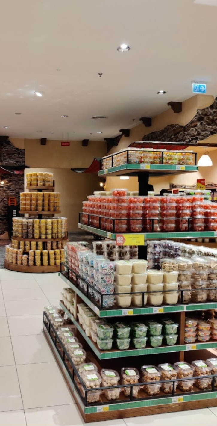 Nesto Hypermarket - Al Nahda 1 — Outdoor Furniture in Sharjah, Al Nahda - Image 2
