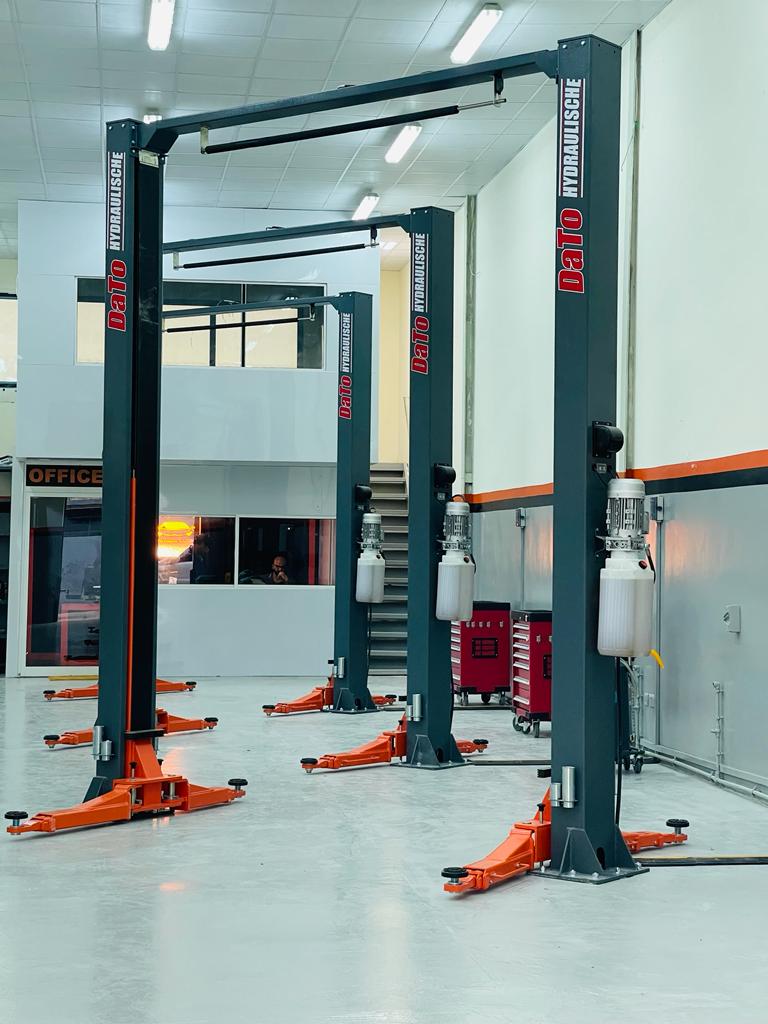Telal Al Khaleej Auto Maint Workshop — Car Spare Parts in Sharjah, Al Taawun - Image 2