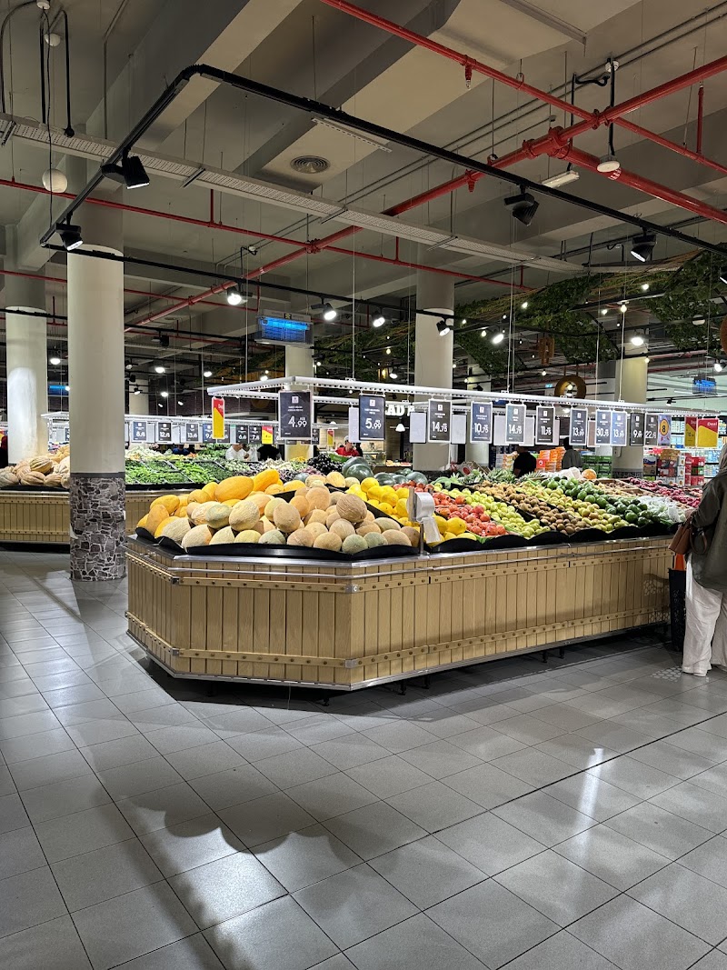 Nesto Hypermarket - Al Arab Mall — Light Bulbs Led Fixtures in Sharjah, Al Taawun - Image 2