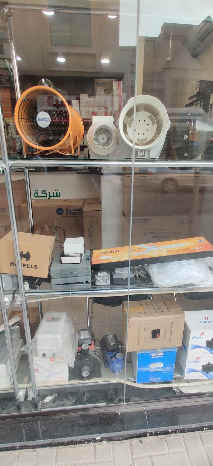 Al Shamali & Waris Trading Co LLC Rolla Shop — Light Bulbs Led Fixtures in Sharjah, Al Taawun - Image 2