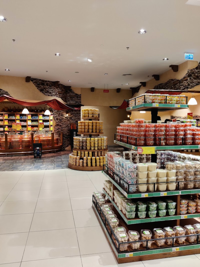 Nesto Hypermarket - Mia Mall — Projectors Monitors in Sharjah, Al Taawun - Image 3