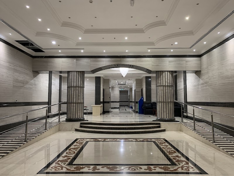 Al Tunaiji Tower Building — Commercial Property For Rent in Sharjah, Al Taawun - Image 3