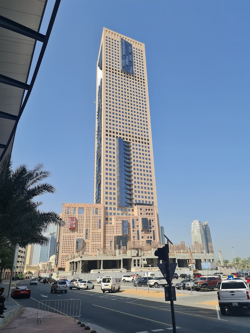 Danat AlKhan Tower — Apartments For Rent in Sharjah, Al Khan - Image 4
