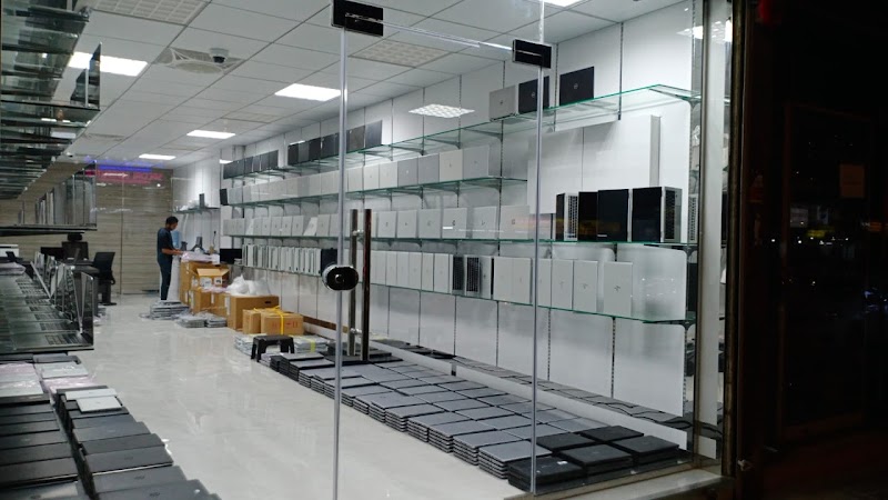 One Touch Used Computer Trading LLC — Networking Equipment in Sharjah , Al Khan - Image 3