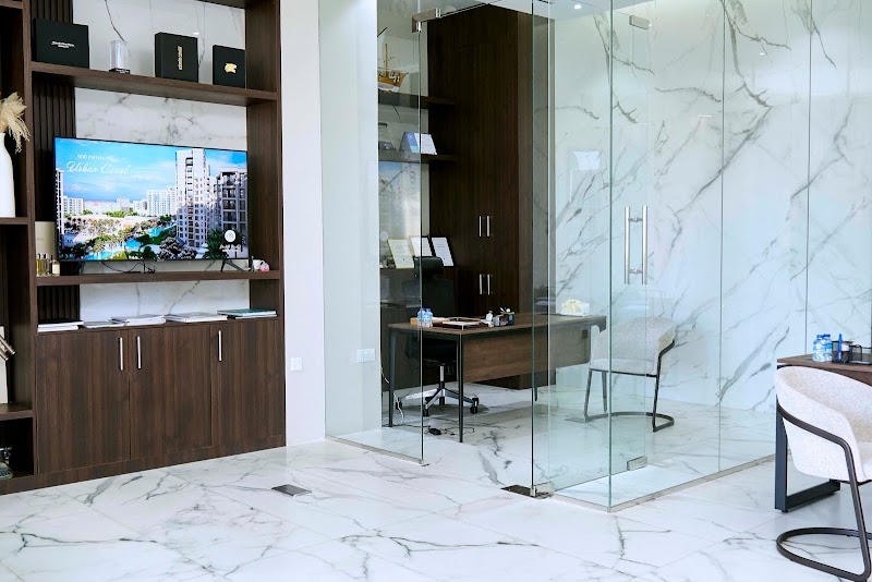 Square Properties — Commercial Property For Rent in Sharjah, Al Khan - Image 2