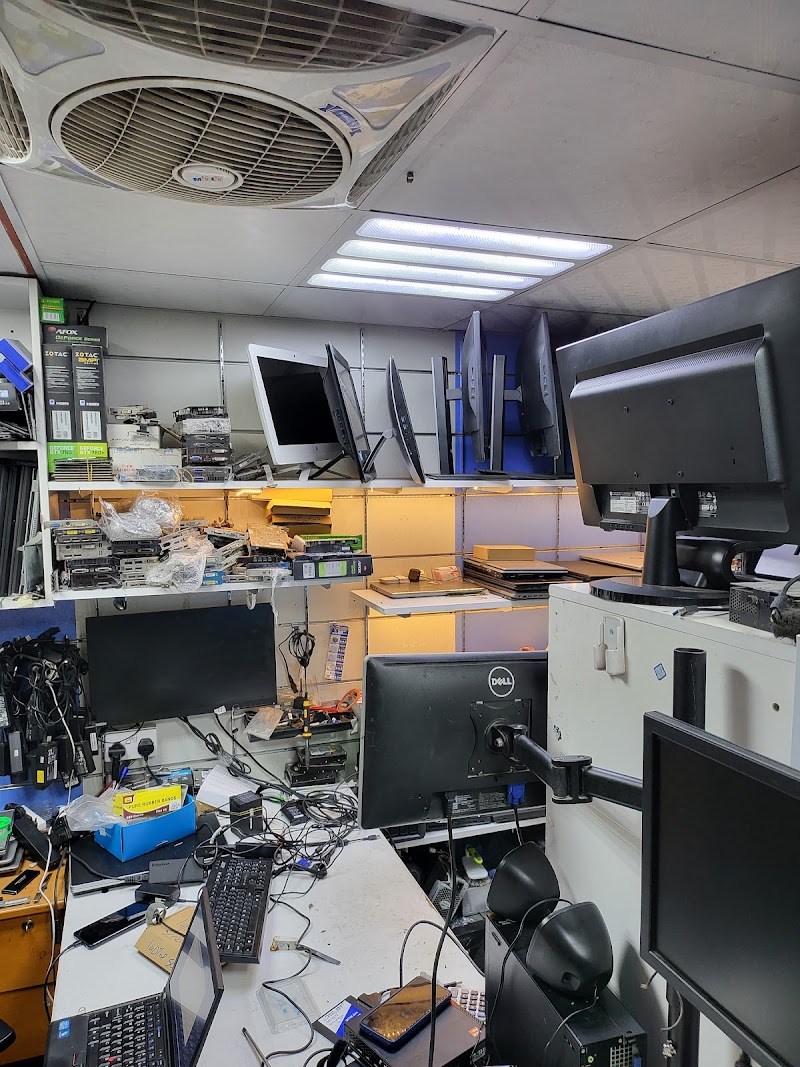 Muhammad Usman Computer Devices Trading — Projectors Monitors in Sharjah , Al Khan - Image 2